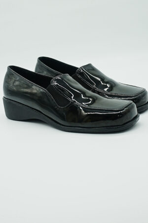 ZAPATO CHAROL TIPO MOCASIN